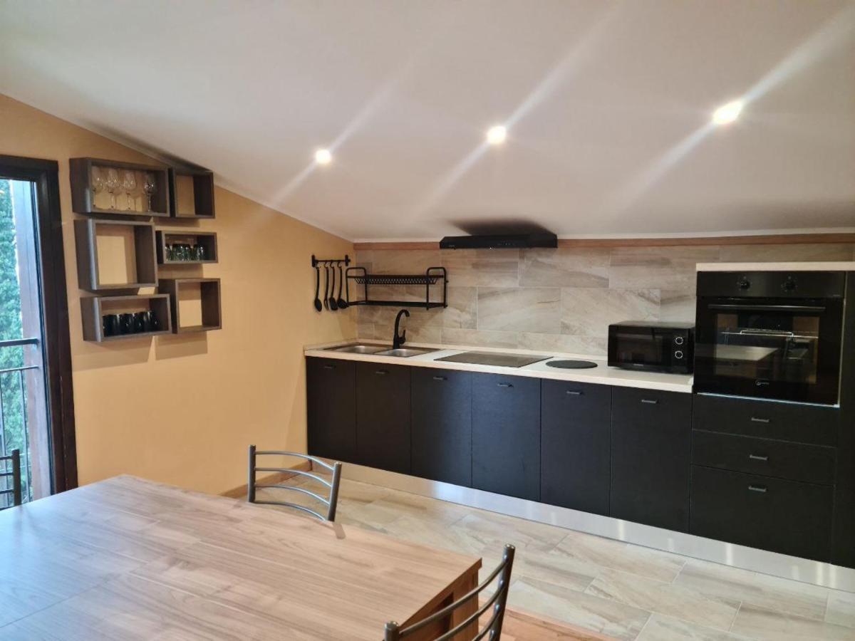 ליירנה Villa Victoria מראה חיצוני תמונה